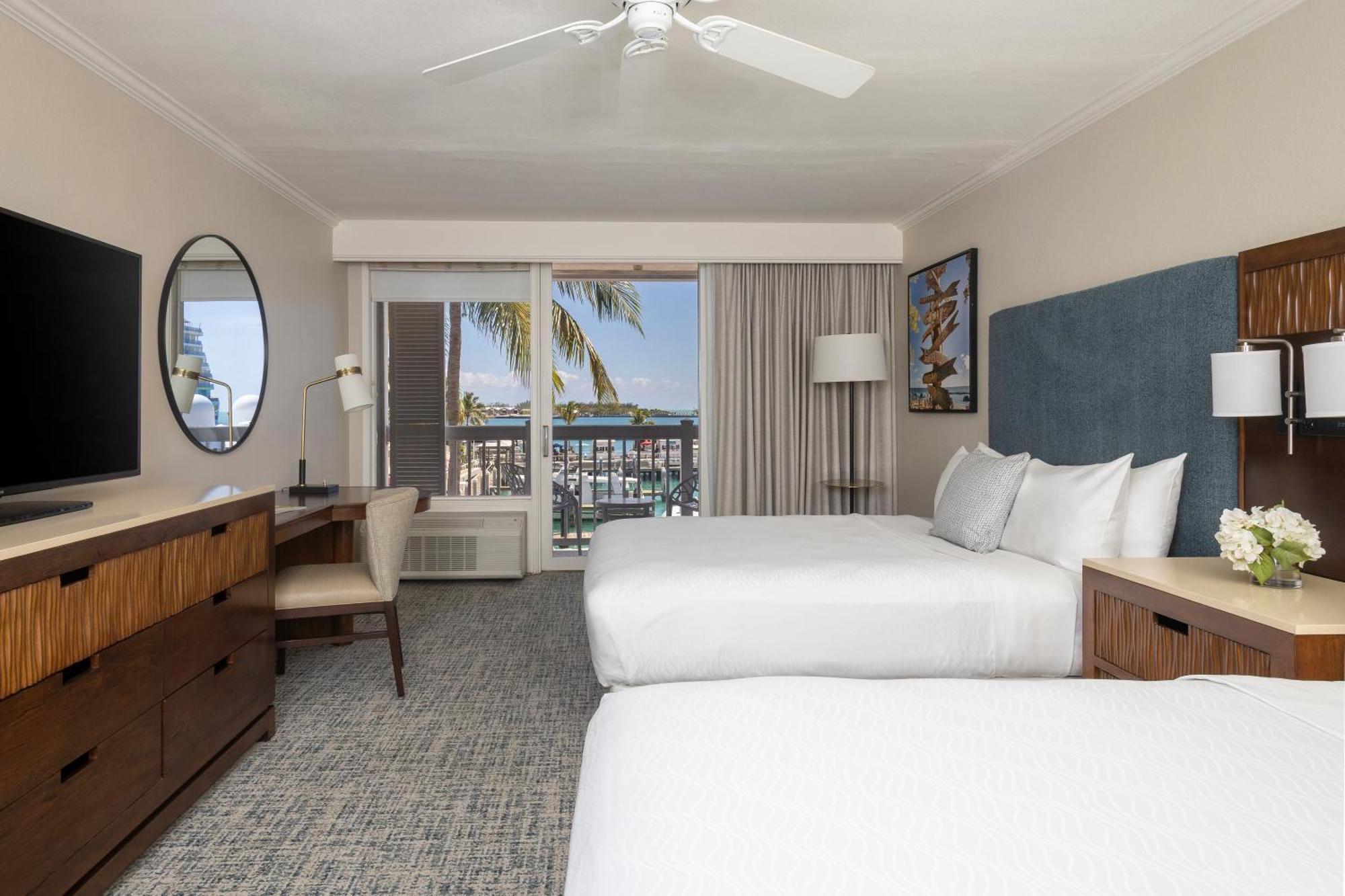 Resort Opal Key & Marina